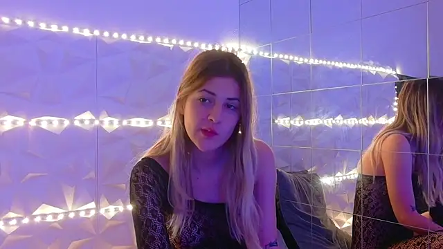 Aishha  online show from 31, 10, 2025