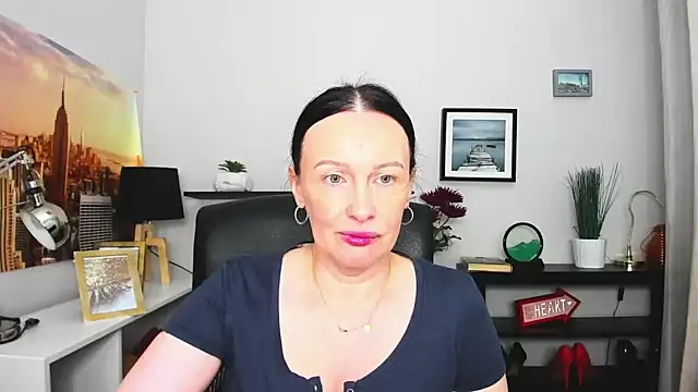 Snapshot of Velvet_Jasmine chatting on 23, 9, 2025 Velvet Jasmine online show from 23, 9, 2025