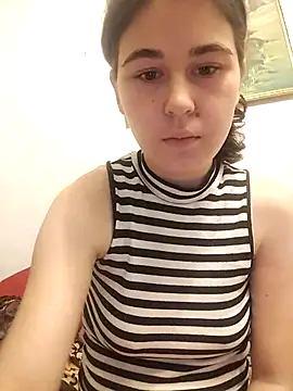 Snapshot of ToryTayler chatting on 13, 9, 2025 ToryTayler online show from 13, 9, 2025