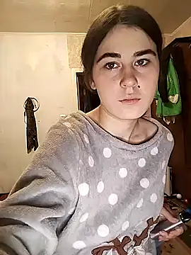 Snapshot of ToryTayler chatting on 15, 9, 2025 ToryTayler online show from 15, 9, 2025