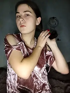 Snapshot of ToryTayler chatting on 4, 10, 2025 ToryTayler online show from 4, 10, 2025