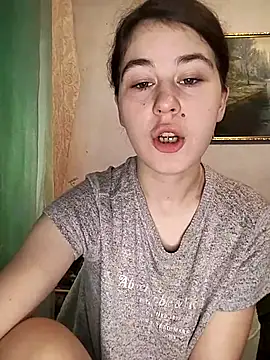 Snapshot of ToryTayler chatting on 18, 11, 2025 ToryTayler online show from 18, 11, 2025