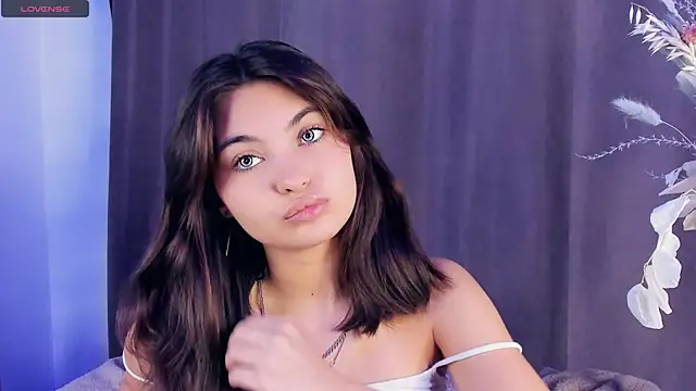 Snapshot of FunnyyMonkeyy chatting on 25, 11, 2025 FunnyyMonkeyy online show from 25, 11, 2025