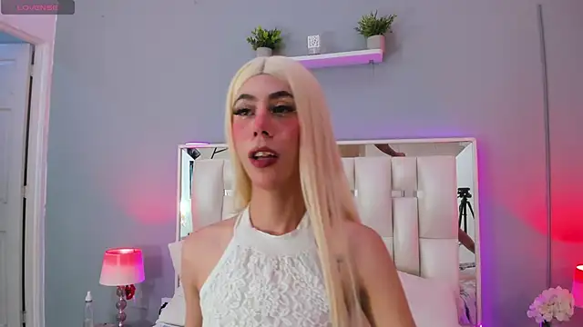 Snapshot of Darlyn_tenderhot__ chatting on 25, 9, 2025 Darlyn tenderhot online show from 25, 9, 2025