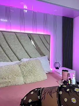 bellalumi online show from 14, 9, 2025