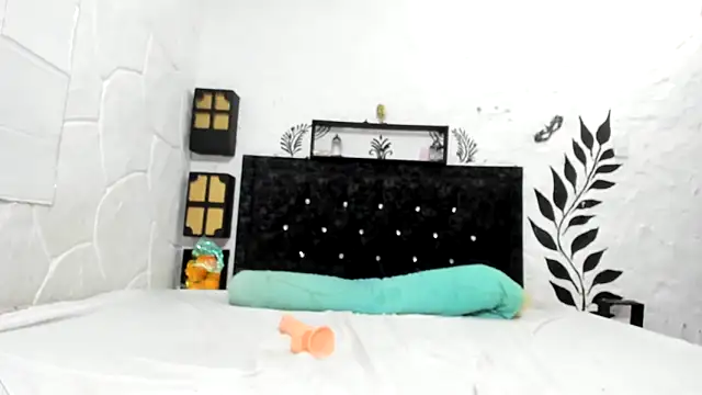 Margaritarubio online show from 28, 9, 2025