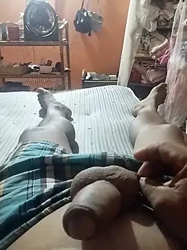 Snapshot of colombiano198720 chatting on 10, 9, 2025 colombiano198720 online show from 10, 9, 2025