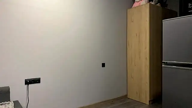 AiMinix online show from 1, 10, 2025