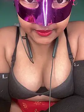 mimi87hoty online show from 19, 2, 2026