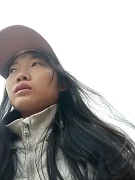 Ananine online show from 5, 12, 2025