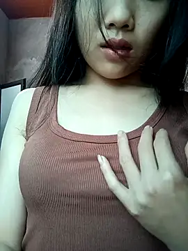 Ananine online show from 6, 4, 2026