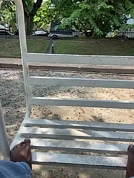 Snapshot of Senurak99 chatting on 11, 11, 2025 Senurak99 online show from 11, 11, 2025