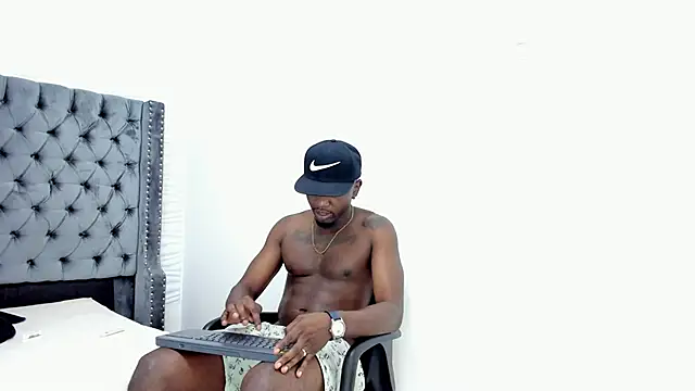 DOUGLAS 099 online show from 11, 10, 2025