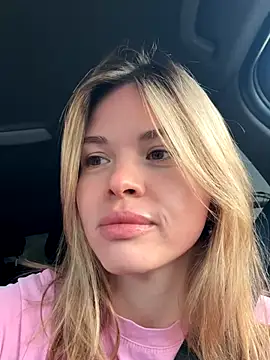 Snapshot of SMELLSEX chatting on 17, 9, 2025 SMELLSEX online show from 17, 9, 2025