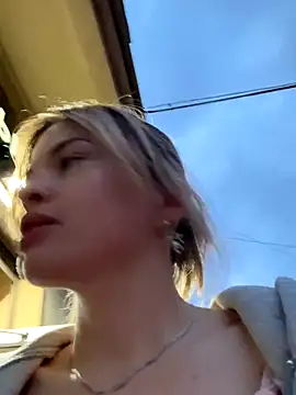 Snapshot of SMELLSEX chatting on 18, 9, 2025 SMELLSEX online show from 18, 9, 2025