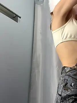 Snapshot of SMELLSEX chatting on 19, 10, 2025 SMELLSEX online show from 19, 10, 2025