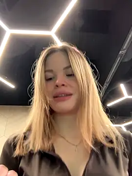 Snapshot of SMELLSEX chatting on 29, 10, 2025 SMELLSEX online show from 29, 10, 2025