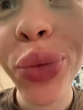 Snapshot of SMELLSEX chatting on 25, 11, 2025 SMELLSEX online show from 25, 11, 2025