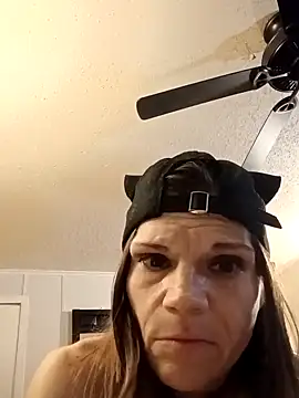 THATgirlUwont4get online show from 9, 9, 2025