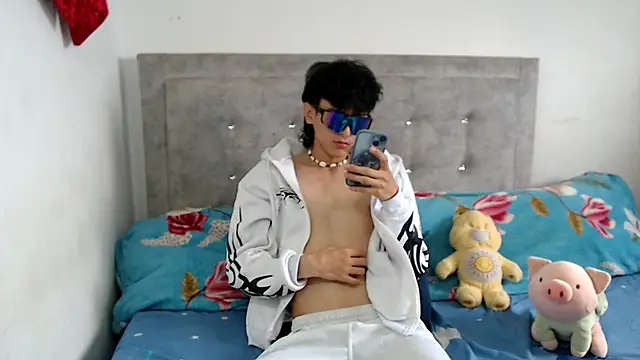 dylann ross online show from 15, 4, 2026