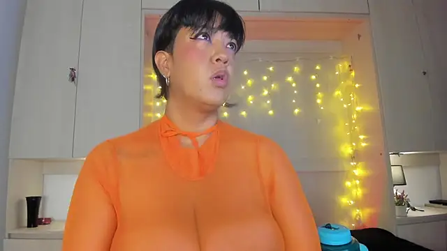 VickyRuiz  online show from 7, 1, 2026