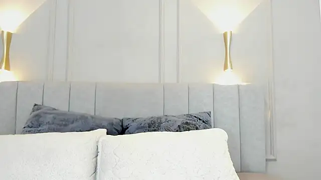 victoria bourne online show from 13, 10, 2025