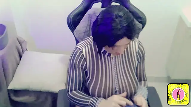 Snapshot of Morgane818181 chatting on 9, 1, 2026 Morgane818181 online show from 9, 1, 2026