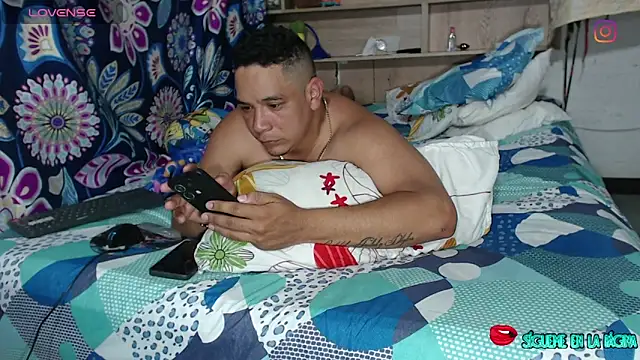 Snapshot of luisafe2025 chatting on 9, 10, 2025 luisafe2025 online show from 9, 10, 2025