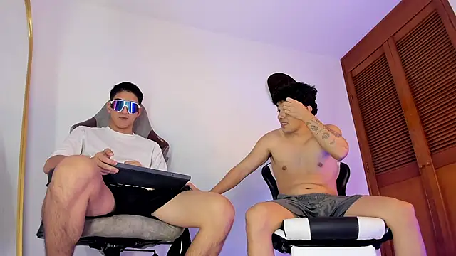 sotooliver3 online show from 12, 11, 2025