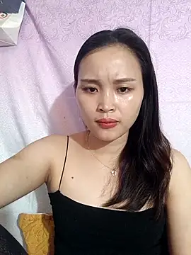 Lili lovely online show from 23, 9, 2025