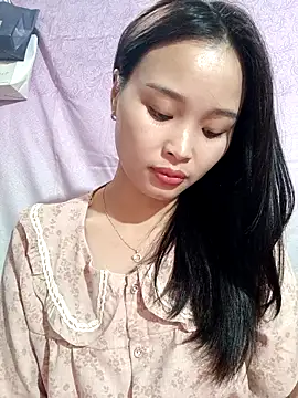 Lili lovely online show from 23, 11, 2025