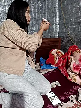 Lili lovely online show from 3, 12, 2025