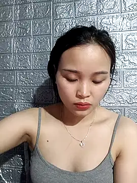 Lili lovely online show from 17, 12, 2025