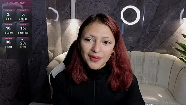 Snapshot of Mary_Luxx_TP chatting on 15, 10, 2025 Mary Luxx TP online show from 15, 10, 2025