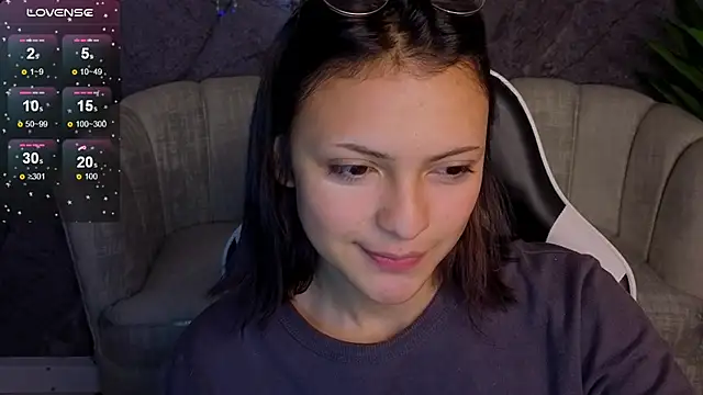 Snapshot of Mary_Luxx_TP chatting on 12, 11, 2025 Mary Luxx TP online show from 12, 11, 2025