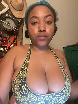 princesslivv online show from 13, 4, 2026