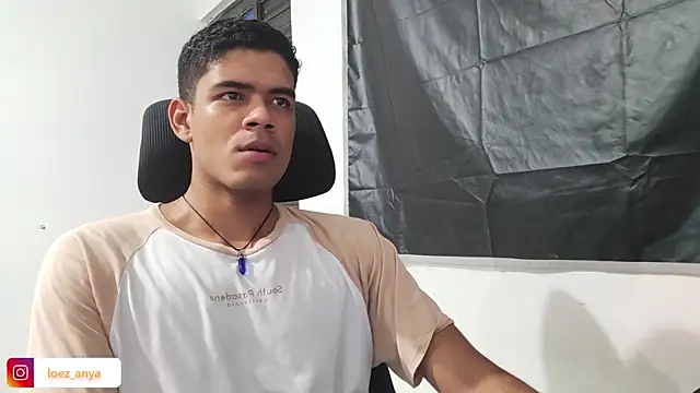 jonhsebastiann online show from 8, 1, 2026