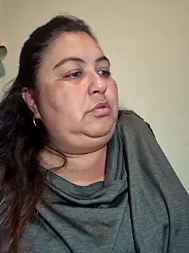 curvy diva  online show from 8, 2, 2026