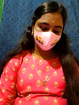 mini-queen online show from 17, 10, 2025