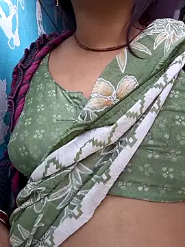 Snapshot of Harsha_Gosain chatting on 11, 11, 2025 Harsha Gosain online show from 11, 11, 2025