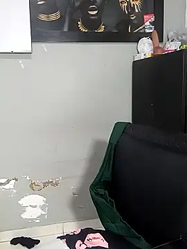 snow belle online show from 8, 11, 2025