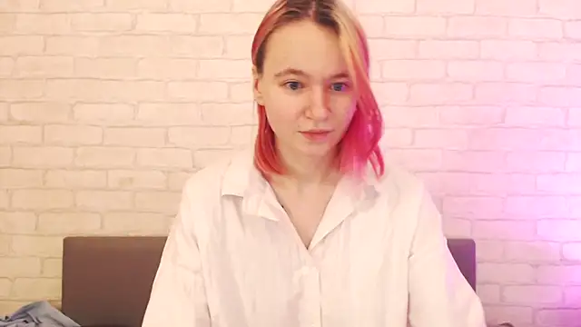 Ericha Stone online show from 1, 12, 2025