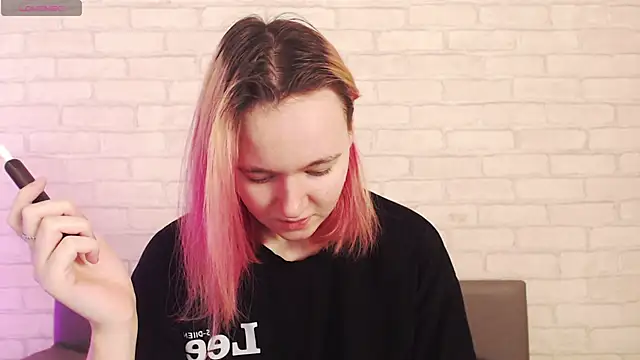 Ericha Stone online show from 17, 1, 2026