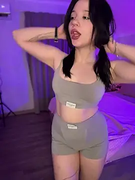 YourLittleDevil online show from 12, 3, 2026