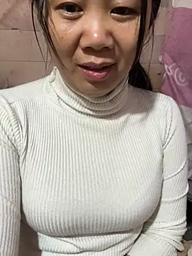 Snapshot of Binjt chatting on 5, 3, 2026 Binjt online show from 5, 3, 2026