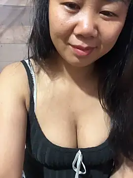 Snapshot of Binjt chatting on 12, 3, 2026 Binjt online show from 12, 3, 2026