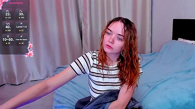 JanetShy online show from 22, 9, 2025