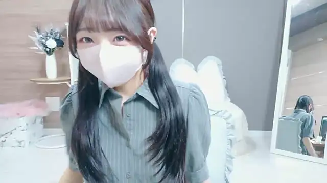 Mashiro-chan online show from 5, 10, 2025