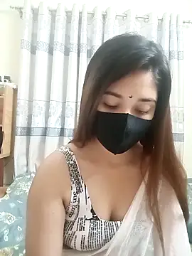 Snapshot of midnightmuse-03 chatting on 4, 10, 2025 midnightmuse-03 online show from 4, 10, 2025