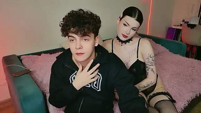 Alice18James online show from 9, 11, 2025